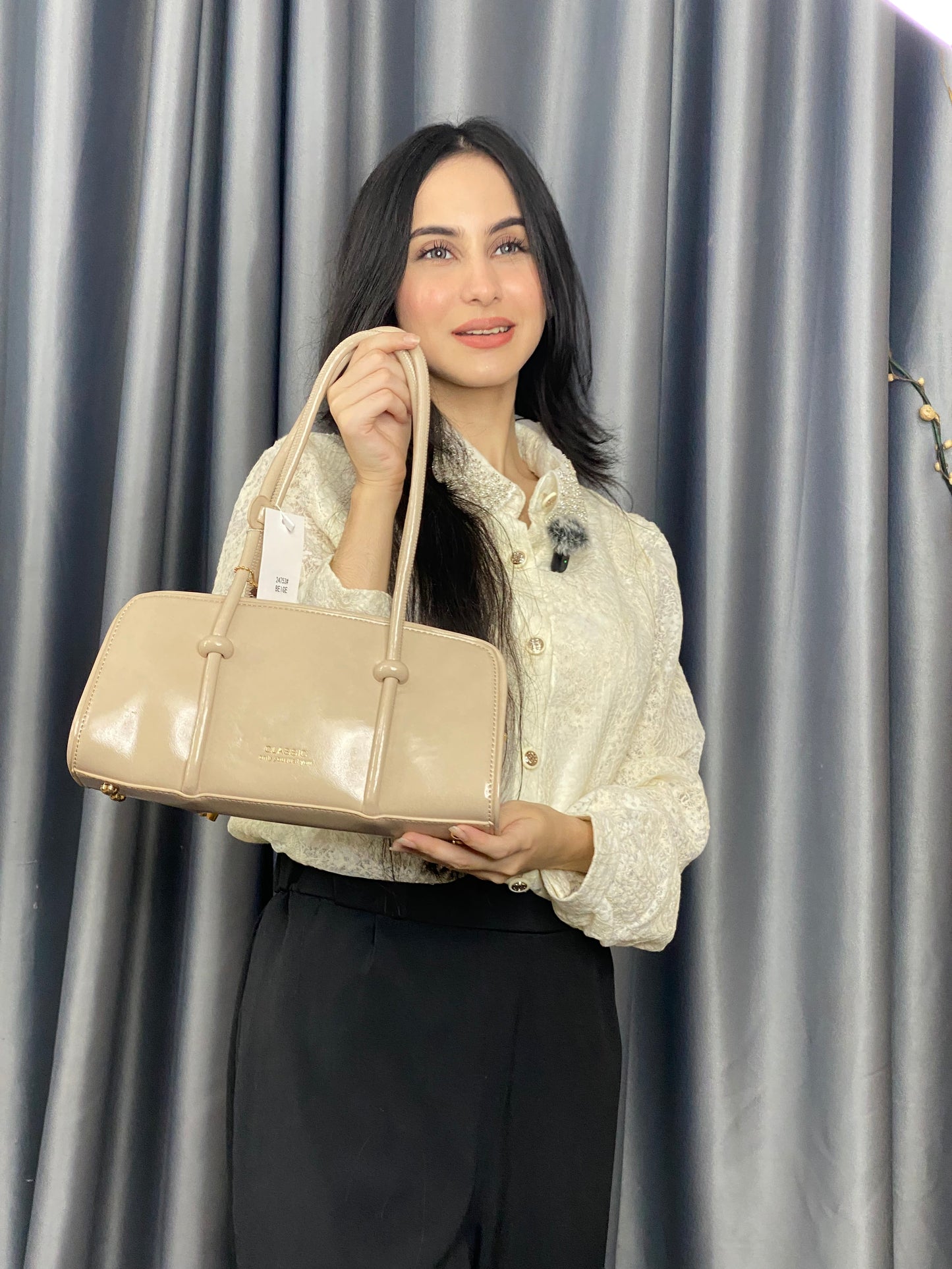 China Imported Classic Beige Top Handle Shoulder Bag for Women