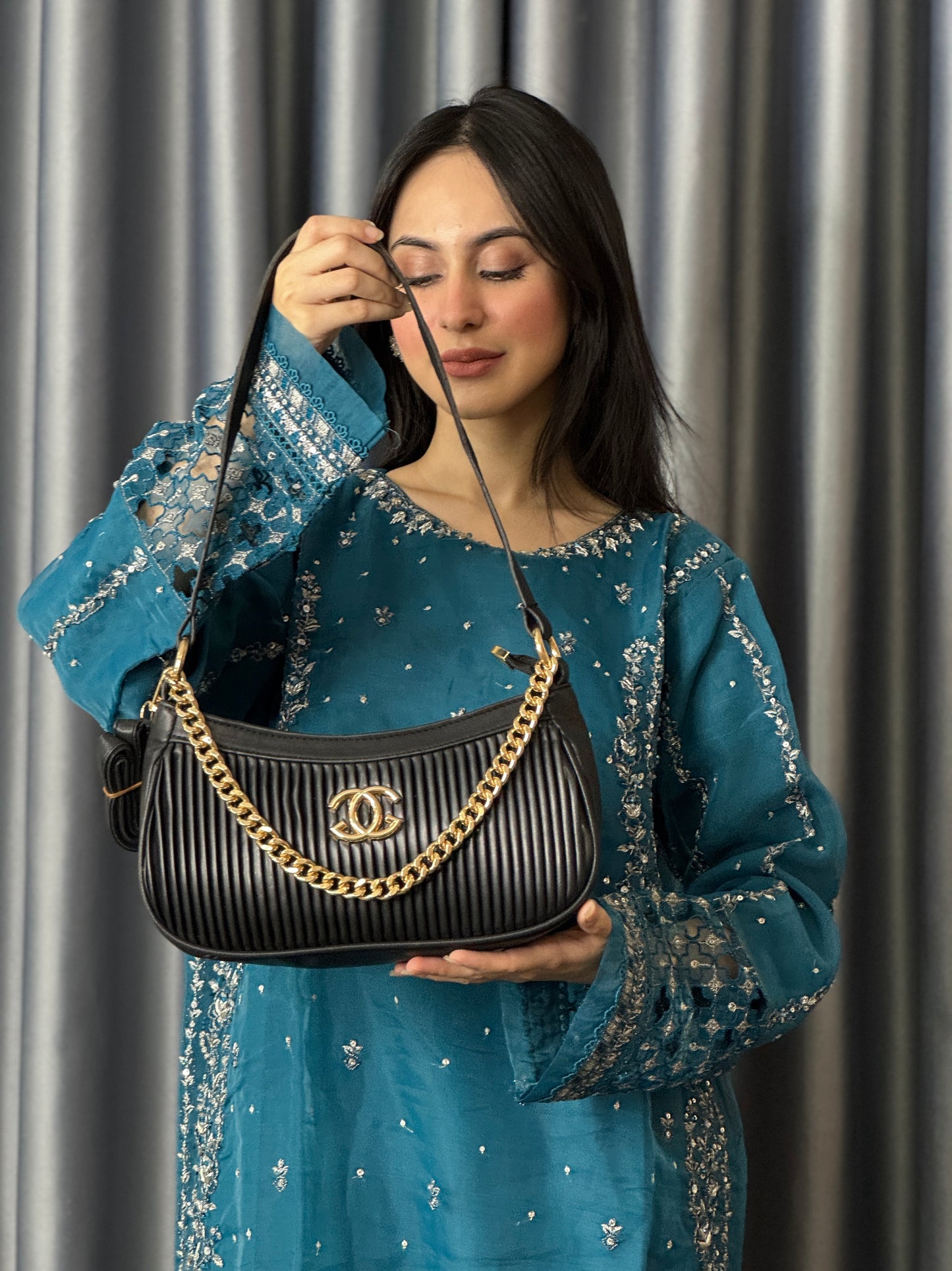 Pleated Chain Shoulder Bag for Women – Elegant Evening Handbag