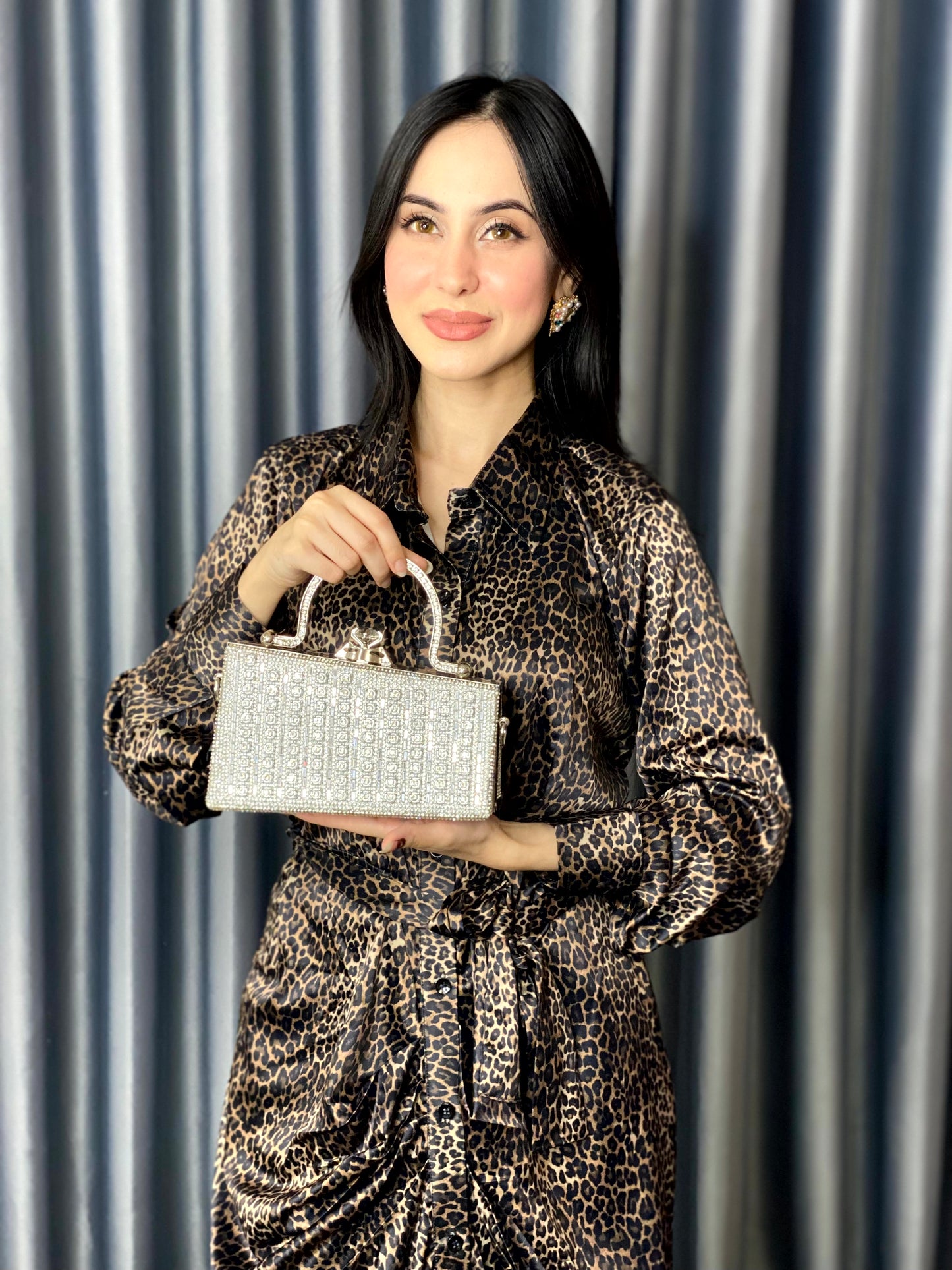 China Imported Silver Crystal Metal Handle Party Clutch Bag for Women