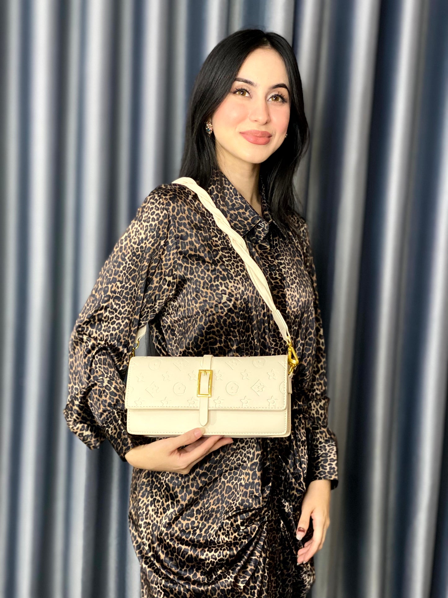 China Imported Cream Embossed Crossbody Shoulder Bag for Women