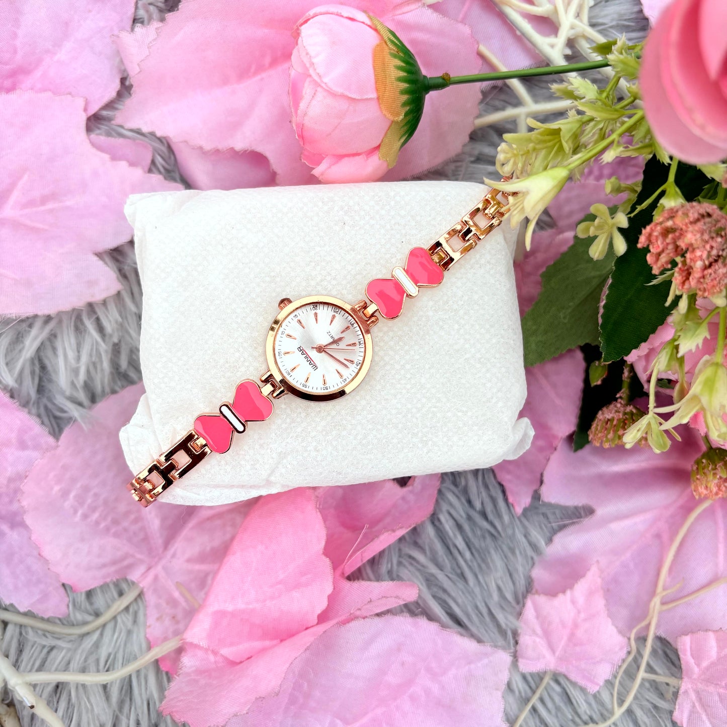 Pink Heart Bracelet Watch for Women – Luxury Rose Gold Watch