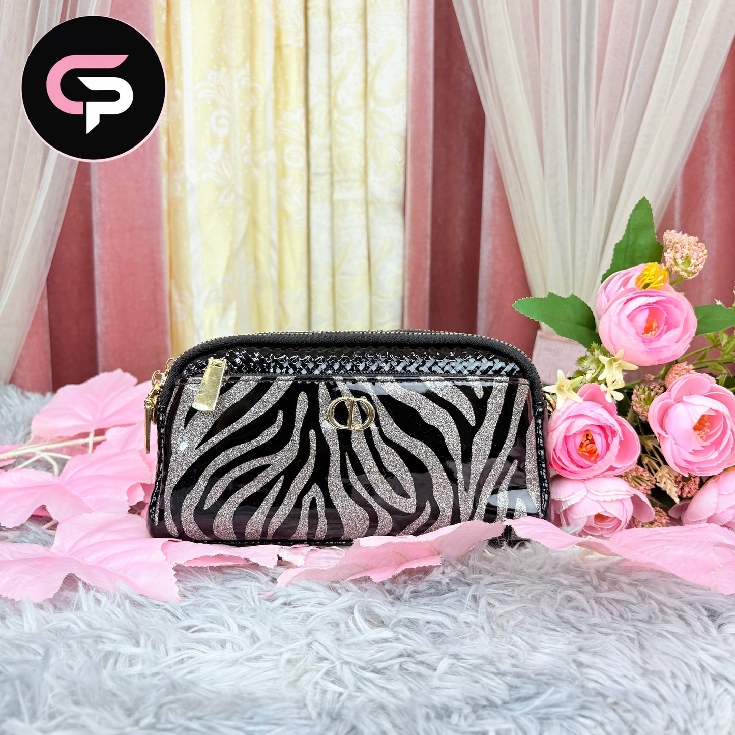 China Imported Black tigart Wristlet Clutch Bag for Women