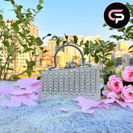 China Imported Silver Crystal Metal Handle Party Clutch Bag for Women