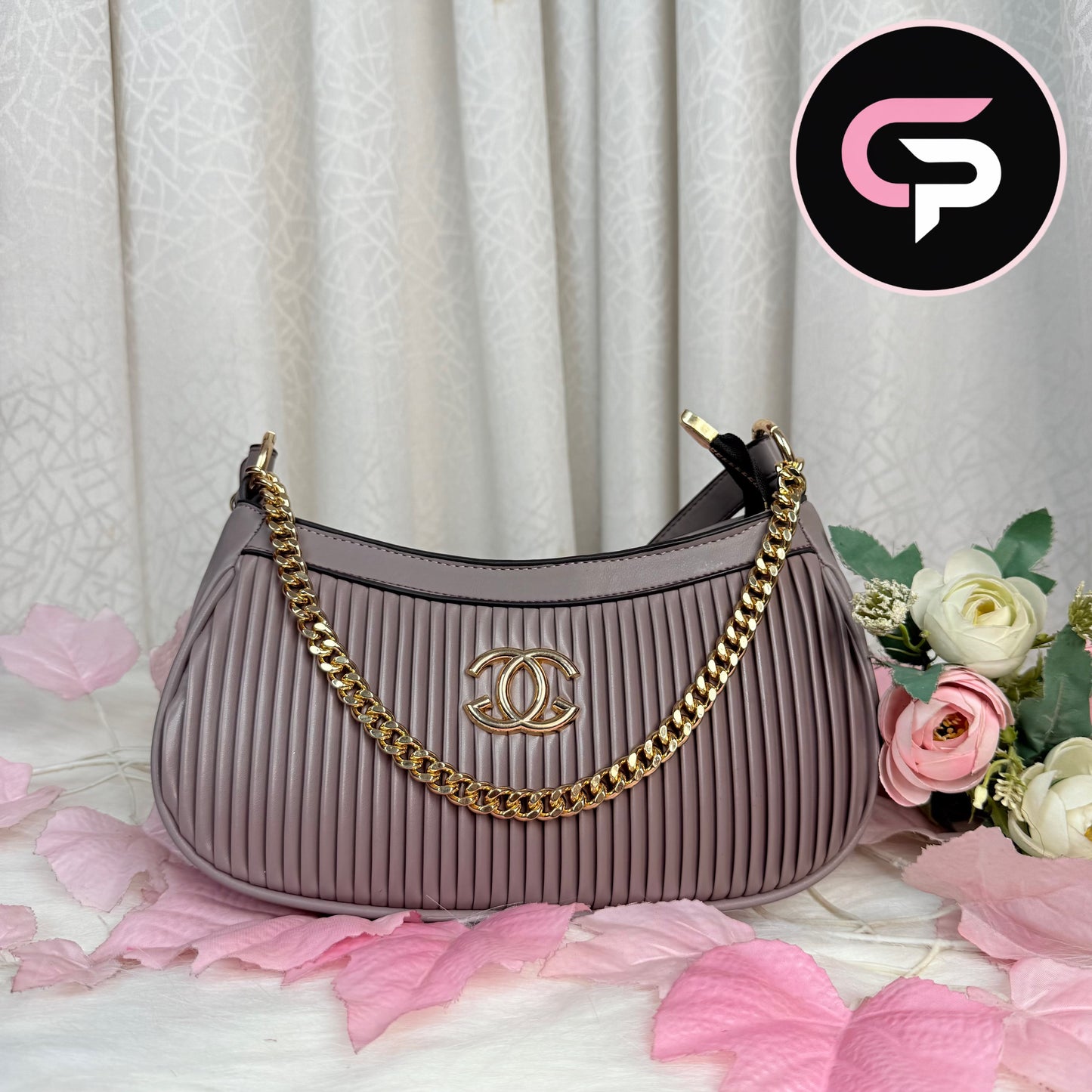 Pleated Chain Shoulder Bag for Women – Elegant Evening Handbag