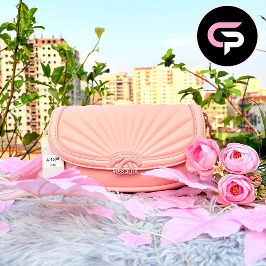 Elegant Pink Shell Design Shoulder Bag with Flap Closure