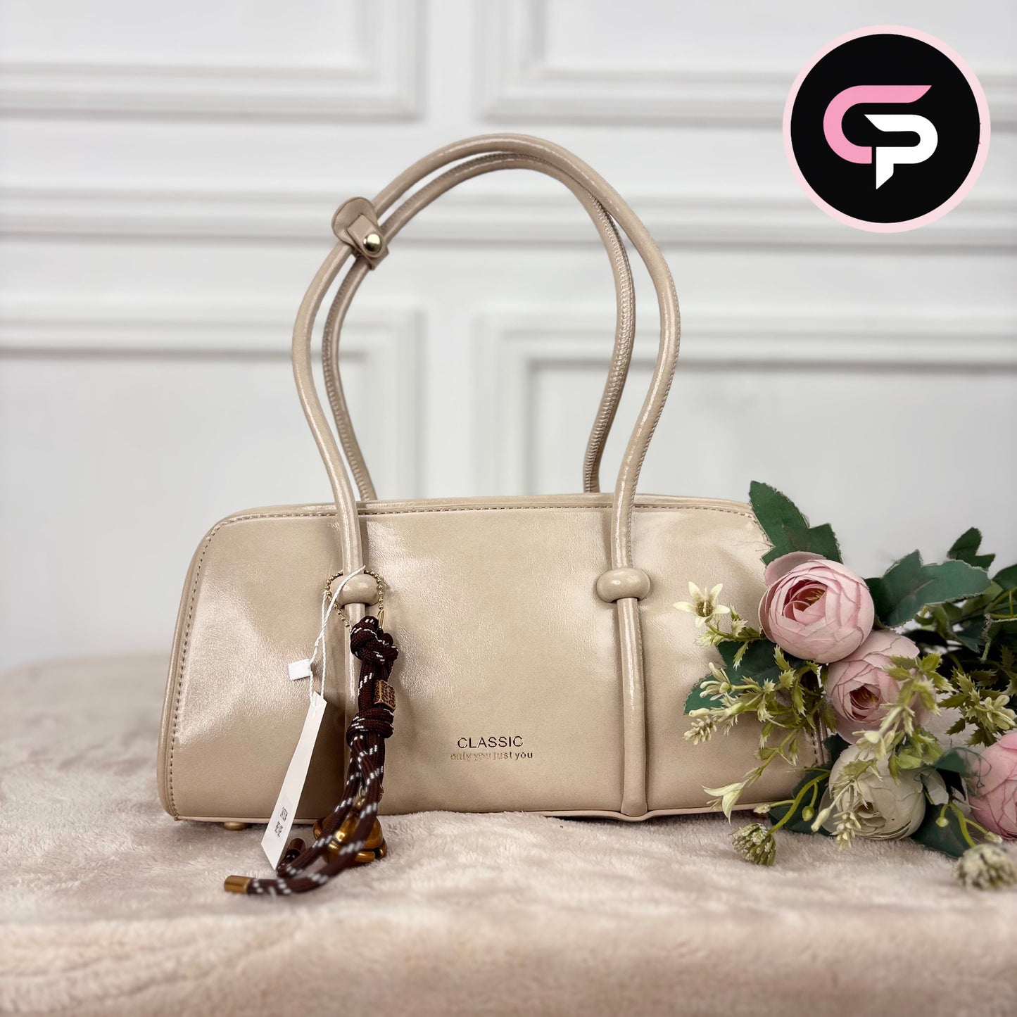 China Imported Classic Beige Top Handle Shoulder Bag for Women