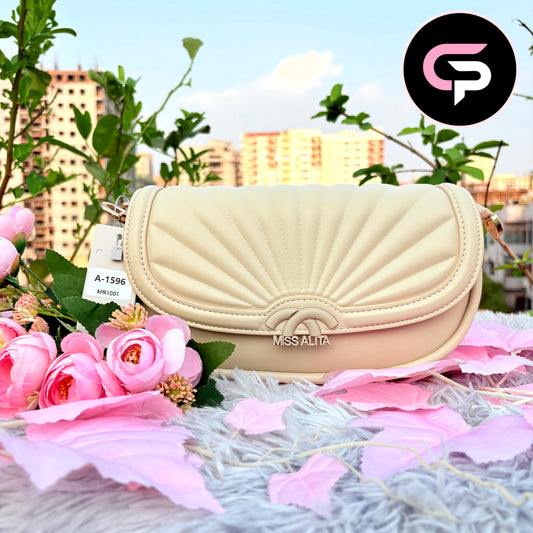 Elegant Apricot Shell Design Shoulder Bag with Flap Closure
